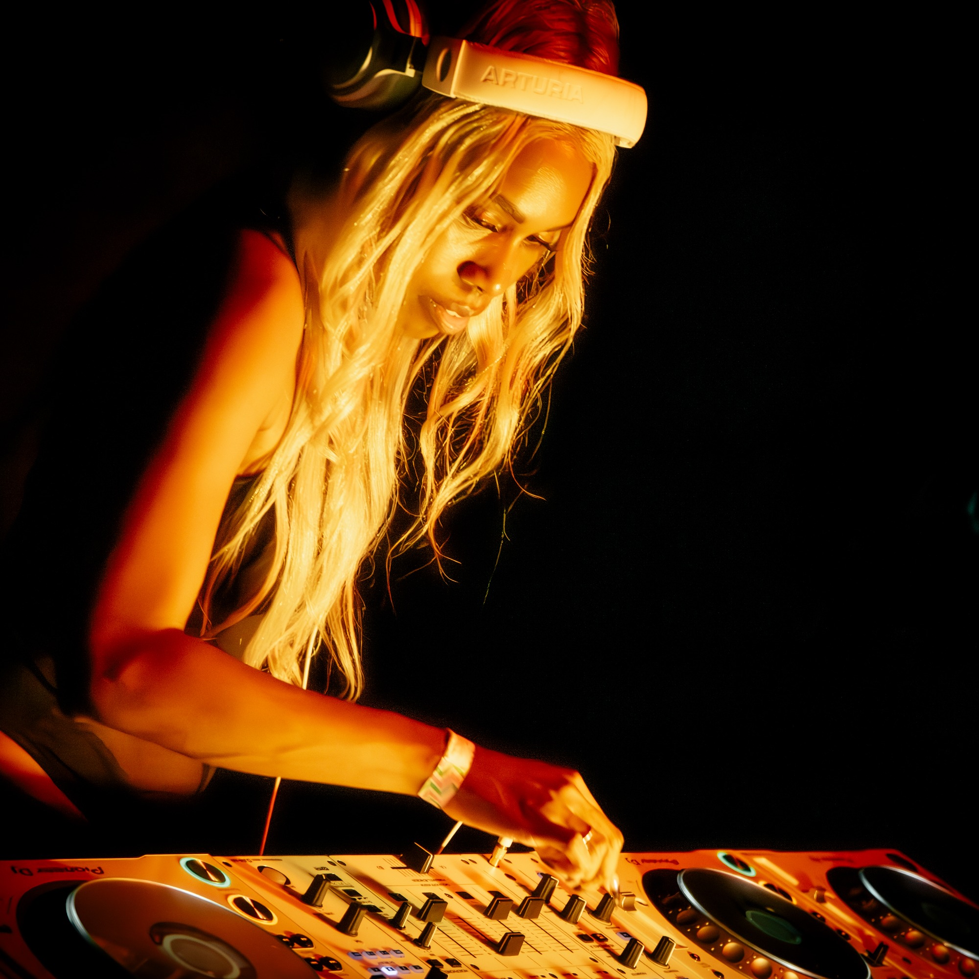 LYRAPHIM — DJ on EPK Suite